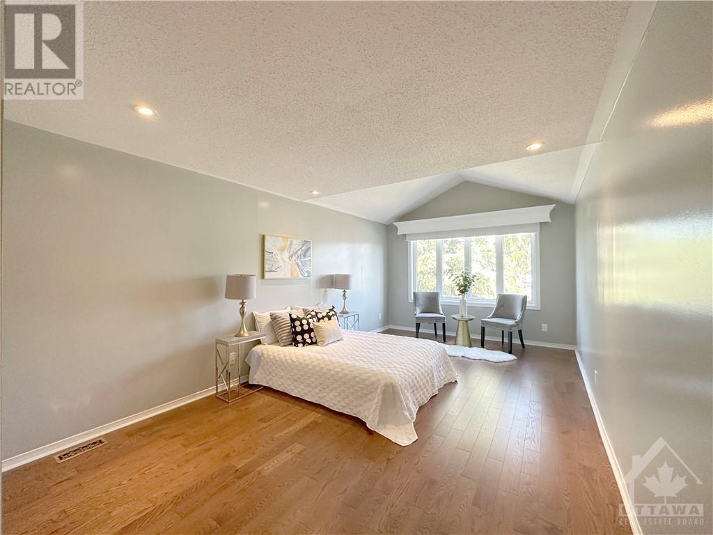 2 Shaughnessy Crescent, Kanata, Ontario  K2K 2P1 - Photo 18 - 1362272