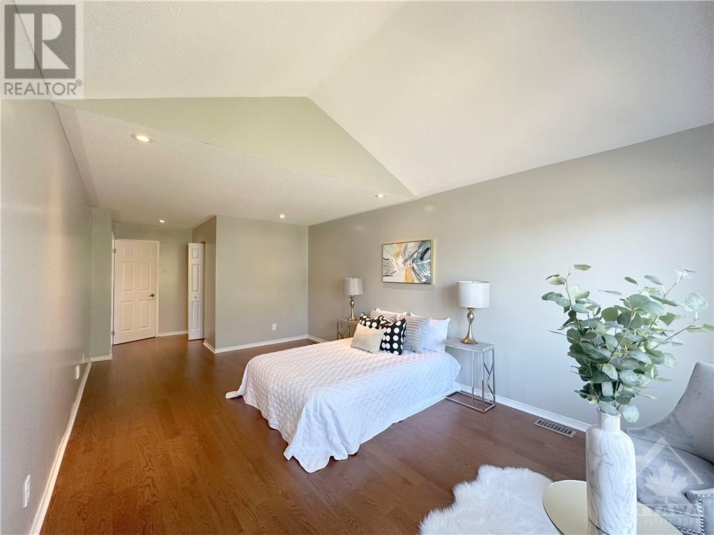 2 Shaughnessy Crescent, Kanata, Ontario  K2K 2P1 - Photo 19 - 1362272