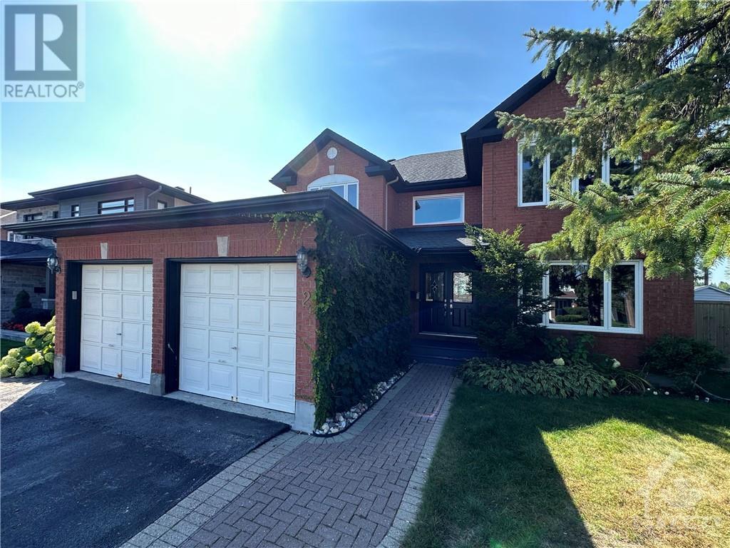 2 Shaughnessy Crescent, Kanata, Ontario  K2K 2P1 - Photo 2 - 1362272