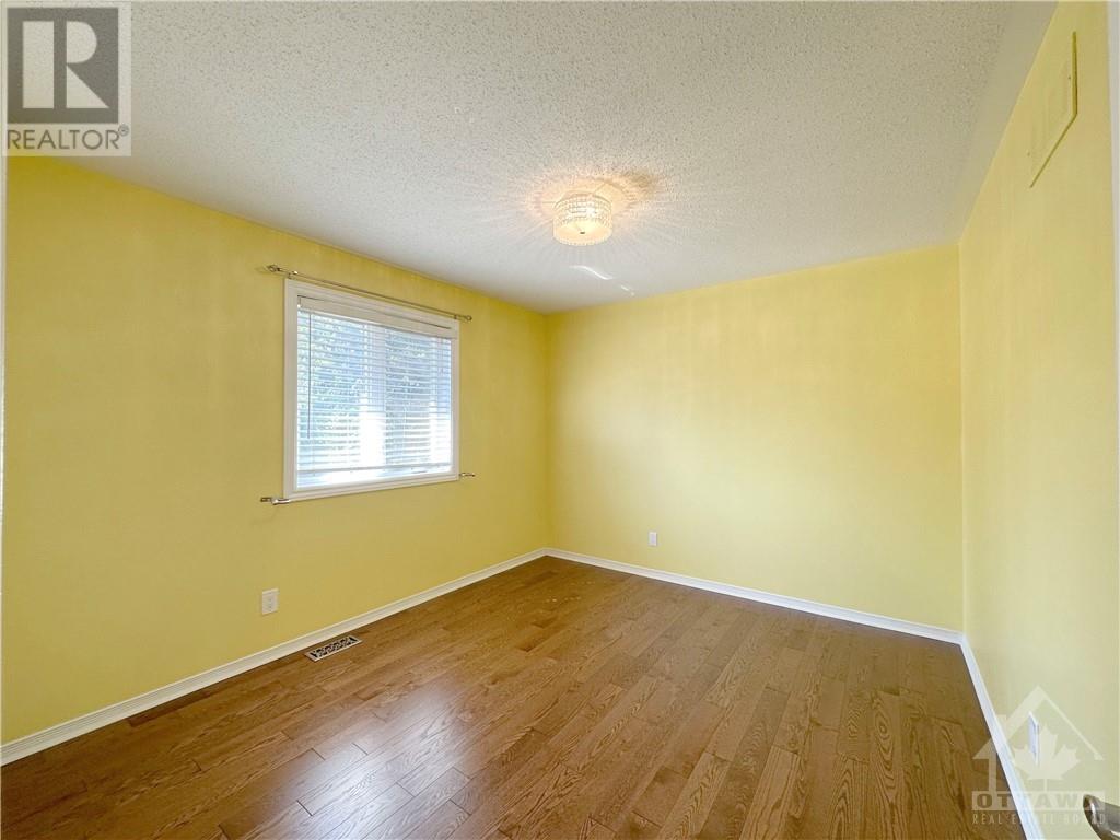 2 Shaughnessy Crescent, Kanata, Ontario  K2K 2P1 - Photo 23 - 1362272