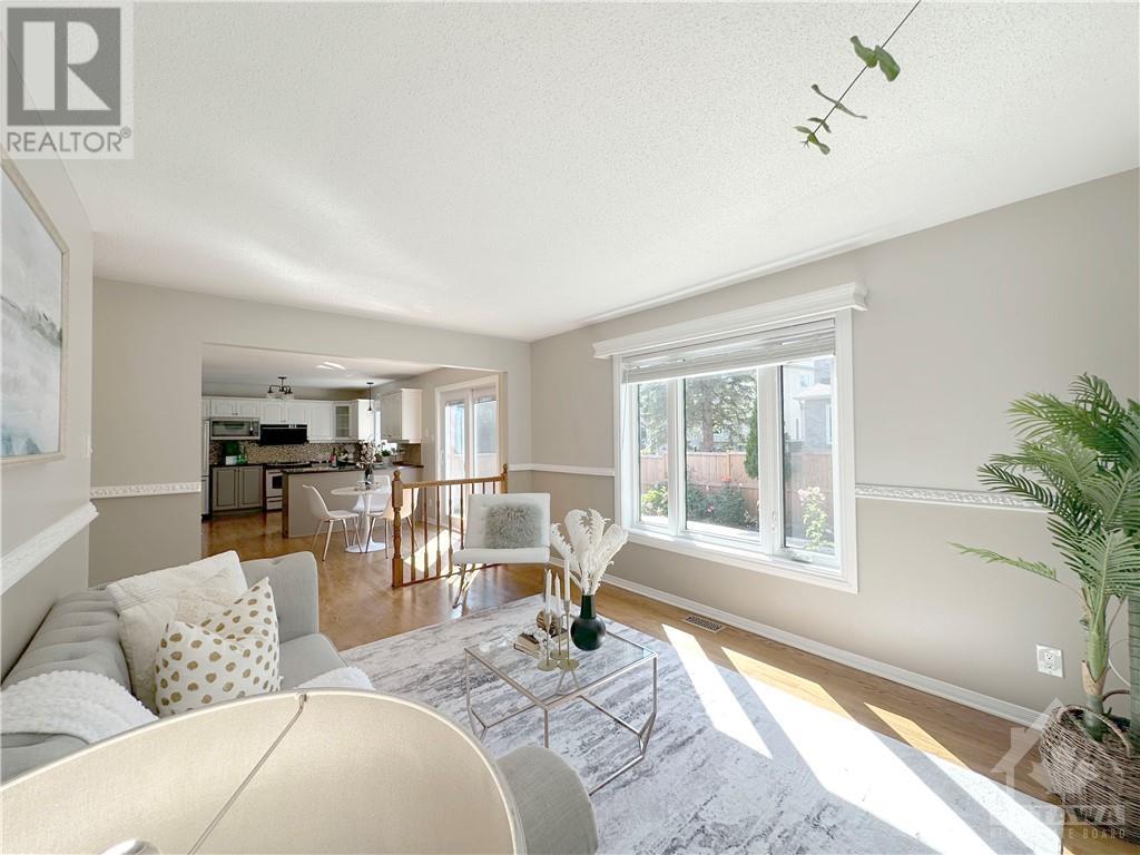 2 Shaughnessy Crescent, Kanata, Ontario  K2K 2P1 - Photo 7 - 1362272