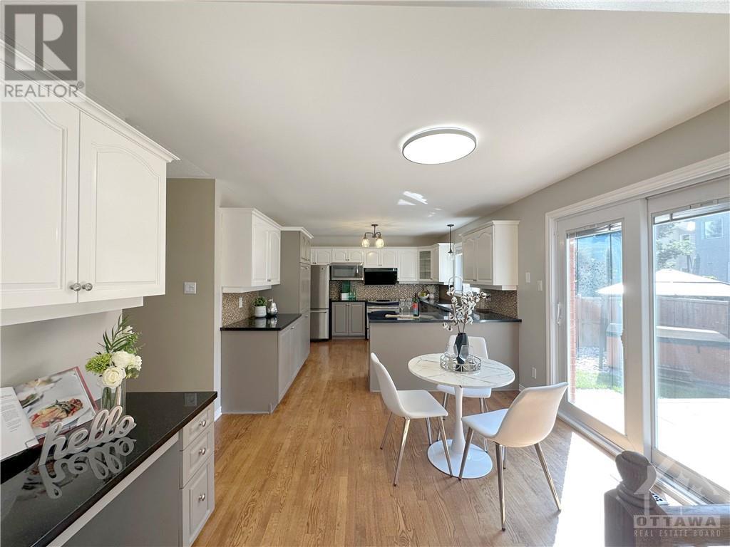 2 Shaughnessy Crescent, Kanata, Ontario  K2K 2P1 - Photo 9 - 1362272
