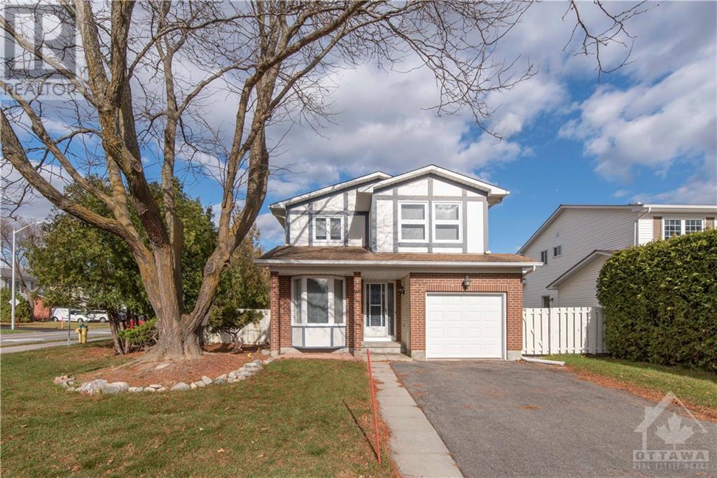 3 BOYLSTON LANE, ottawa, Ontario