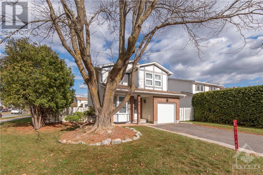 3 Boylston Lane, Ottawa, Ontario  K2L 2W1 - Photo 2 - 1361439