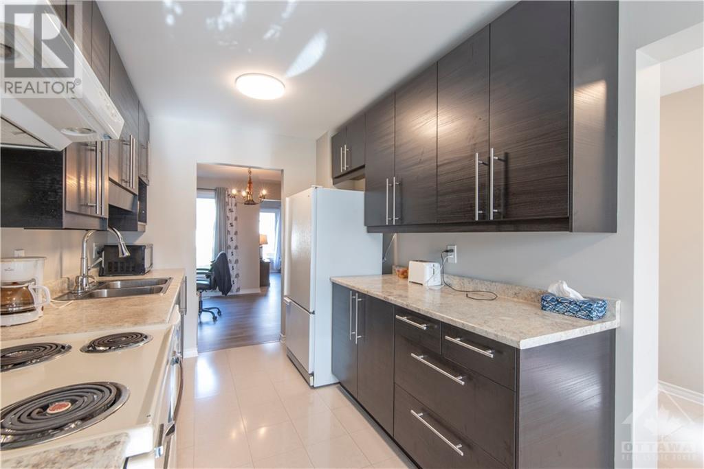 3 Boylston Lane, Ottawa, Ontario  K2L 2W1 - Photo 4 - 1361439