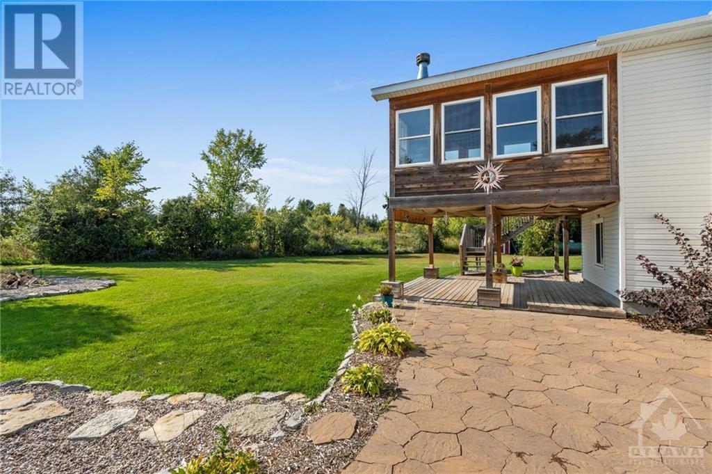16 Canadian Drive, Ottawa, Ontario  K0A 1B0 - Photo 25 - 1362275