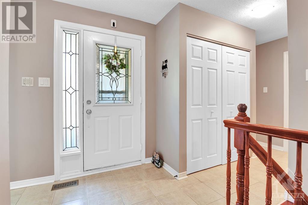 30 River Oaks Court, Stittsville, Ontario  K2S 1L3 - Photo 3 - 1362259
