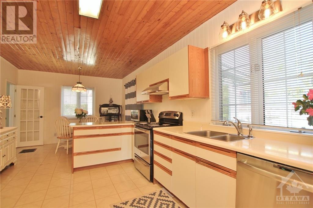 1119 Tighe Street, Manotick, Ontario  K4M 1A3 - Photo 9 - 1361949