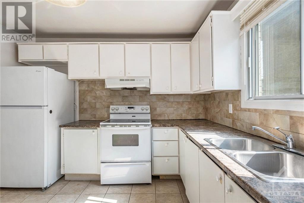 910 Watson Street, Ottawa, Ontario  K2B 6B9 - Photo 16 - 1361777