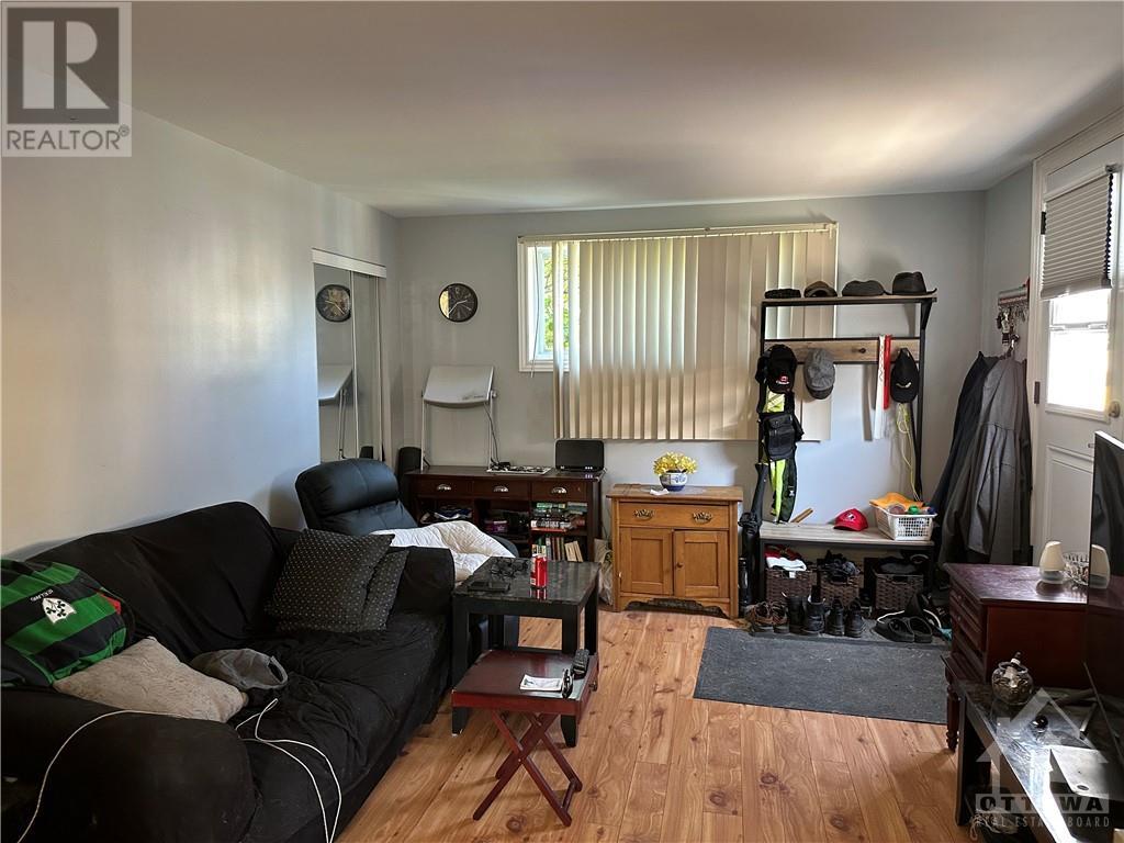 2742 Page Road, Ottawa, Ontario  K1W 1G1 - Photo 18 - 1362550