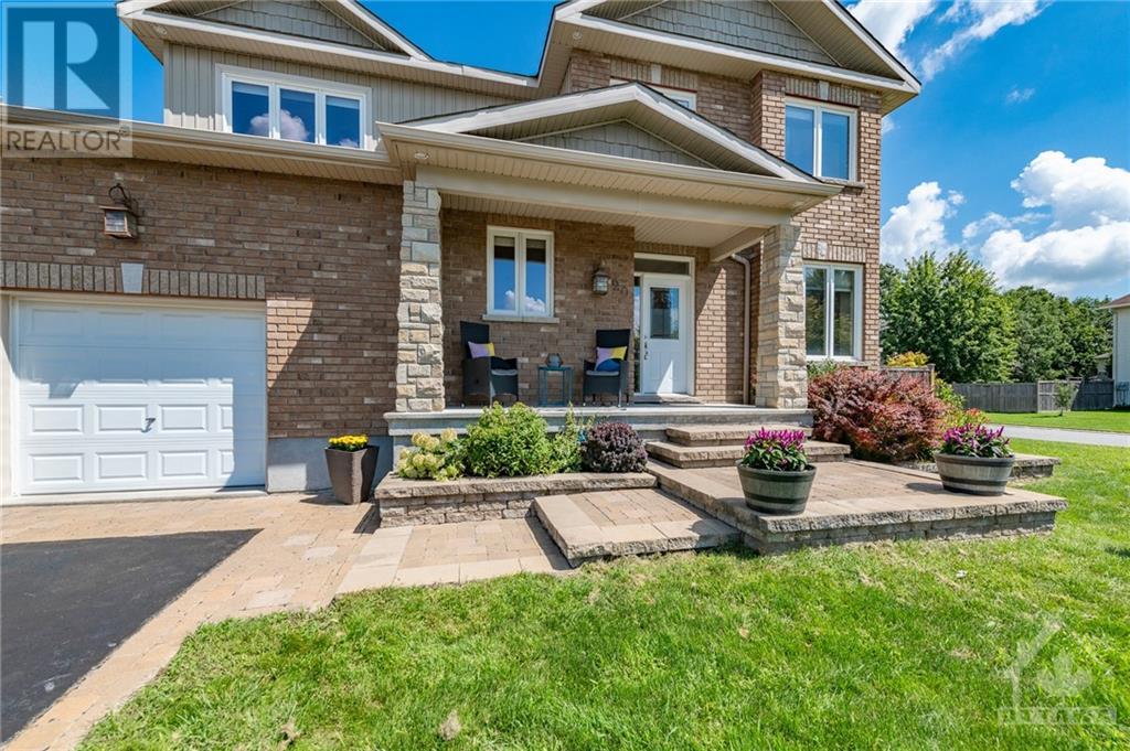 20 Gertie Street, Richmond, Ontario  K0A 2Z0 - Photo 3 - 1362404