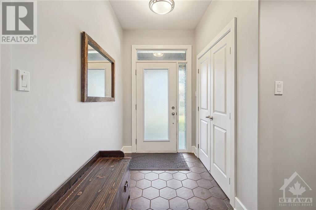 210 Purchase Crescent, Ottawa, Ontario  K2S 1P8 - Photo 2 - 1362598