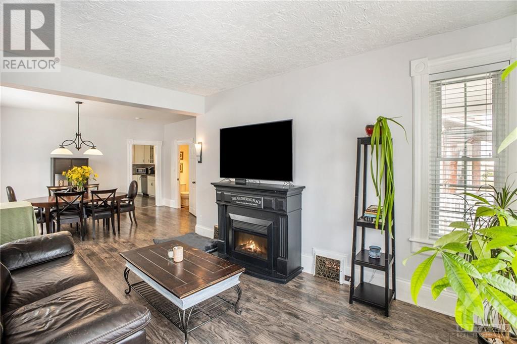 88 Russell Street E, Smiths Falls, Ontario  K7A 1J7 - Photo 6 - 1362484