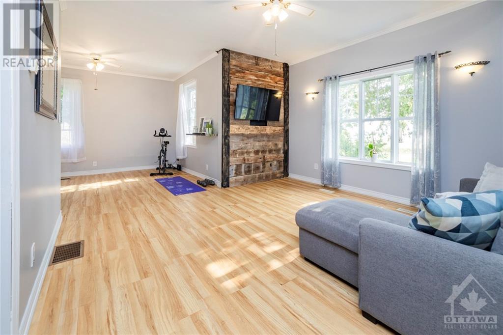 200 Golden Line Road, Almonte, Ontario  K0A 1A0 - Photo 9 - 1362412