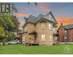 42 CHURCH STREET UNIT#B, smiths falls, Ontario