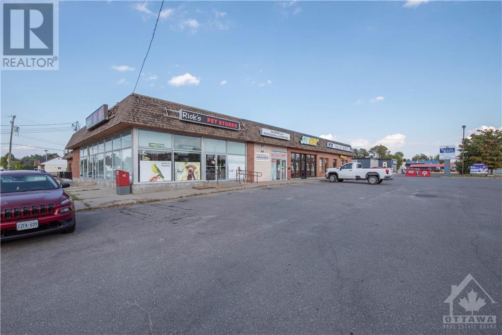 100 Madawaska Boulevard, Arnprior, Ontario  K7S 1S7 - Photo 2 - 1362247