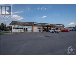 100 MADAWASKA BOULEVARD, arnprior, Ontario