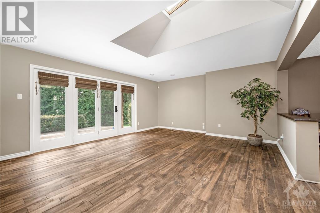 1474 Rosebella Avenue, Ottawa, Ontario  K1T 1E6 - Photo 12 - 1362128