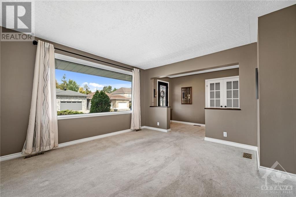 1474 Rosebella Avenue, Ottawa, Ontario  K1T 1E6 - Photo 5 - 1362128