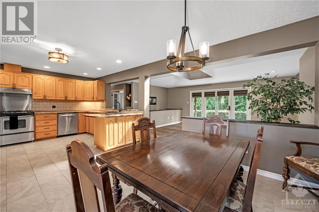 1474 Rosebella Avenue, Ottawa, Ontario  K1T 1E6 - Photo 6 - 1362128