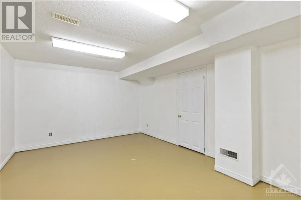 122 Wendler Terrace, Ottawa, Ontario  K1E 3R2 - Photo 27 - 1362164
