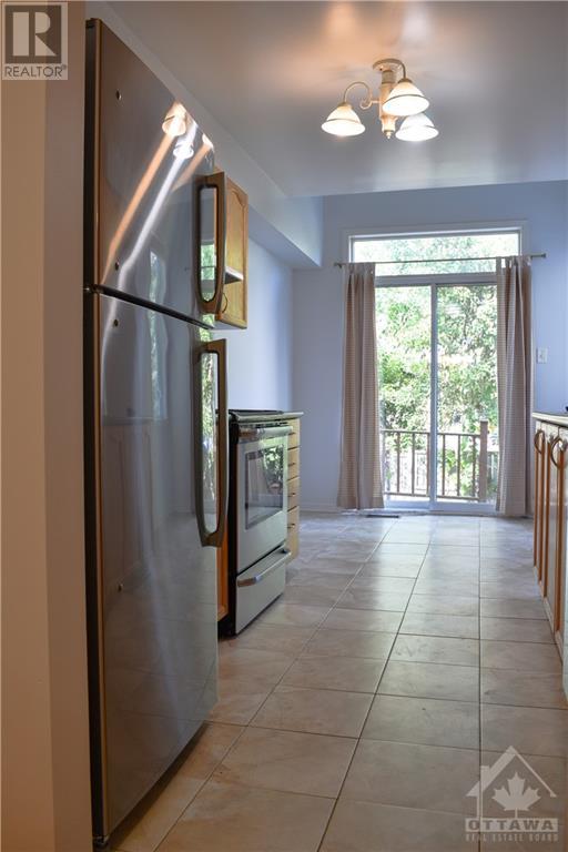 25 Carwood Circle, Ottawa, Ontario  K1K 4V3 - Photo 4 - 1362762