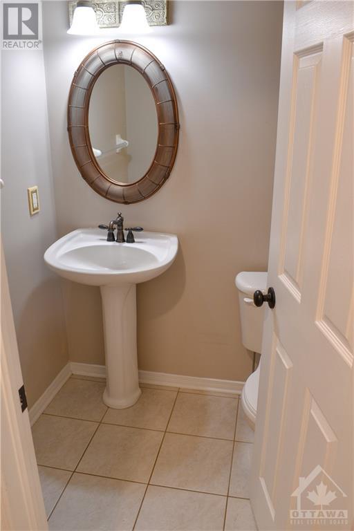 25 Carwood Circle, Ottawa, Ontario  K1K 4V3 - Photo 5 - 1362762