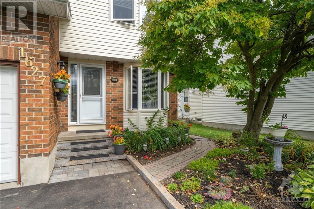 1627 Des Grives Crescent, Ottawa, Ontario  K1C 5B8 - Photo 2 - 1362538