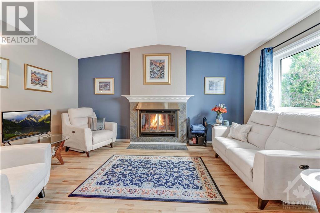 1627 Des Grives Crescent, Ottawa, Ontario  K1C 5B8 - Photo 3 - 1362538