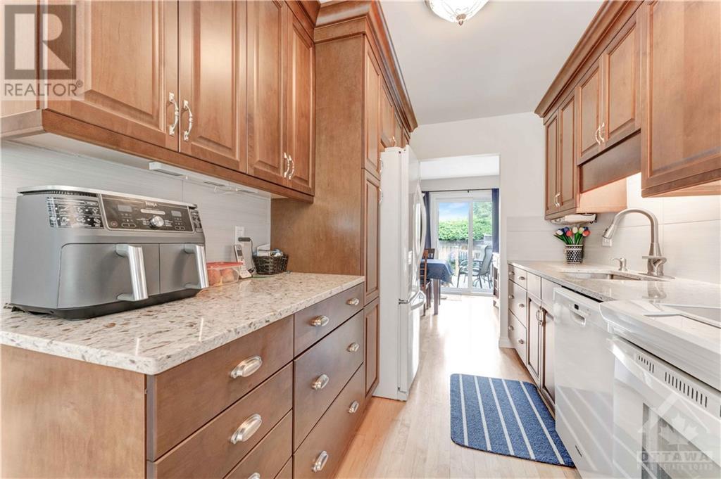 1627 Des Grives Crescent, Ottawa, Ontario  K1C 5B8 - Photo 8 - 1362538