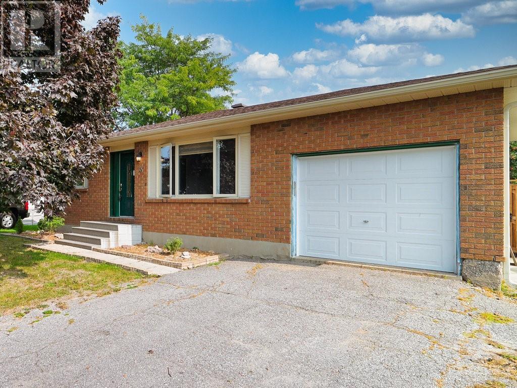 5 Cranston Street, Arnprior, Ontario  K7S 3S1 - Photo 2 - 1362061