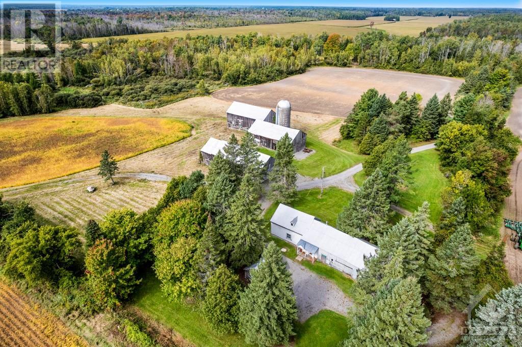 1005 MAPLE HILL ROAD, oxford station, Ontario