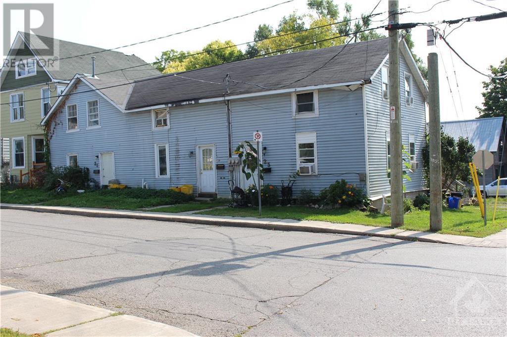21-25 CHURCH STREET W, smiths falls, Ontario