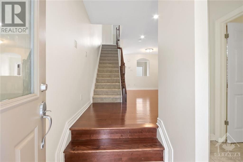 637 Paul Metivier Drive, Ottawa, Ontario  K2J 0Y2 - Photo 3 - 1362273