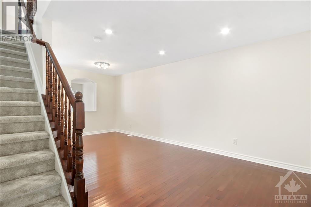 637 Paul Metivier Drive, Ottawa, Ontario  K2J 0Y2 - Photo 5 - 1362273