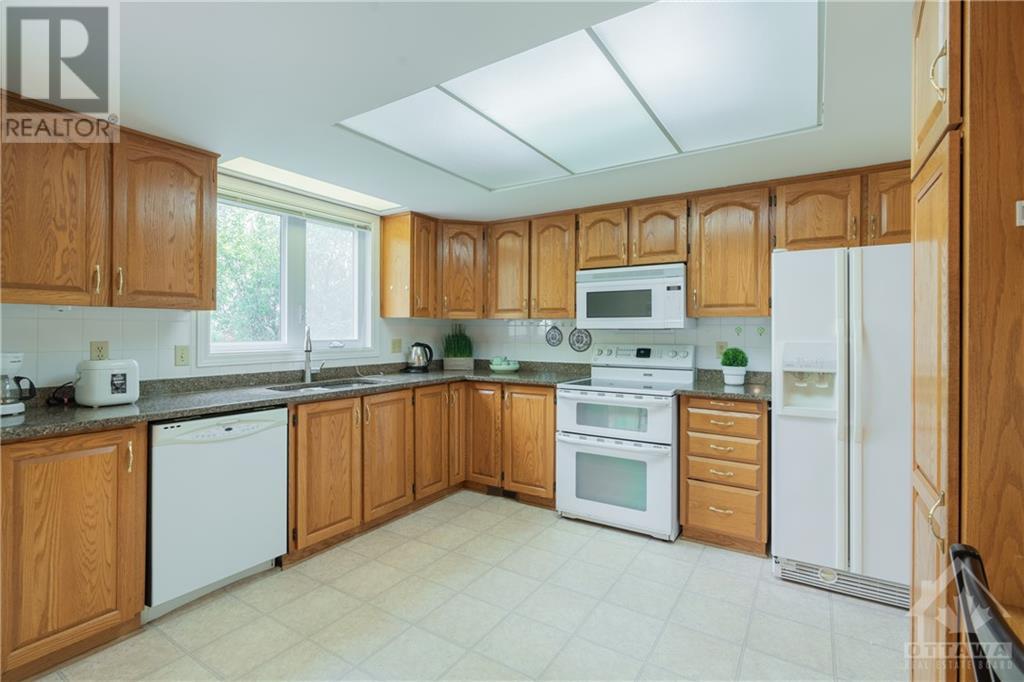 223 Twyford Street, Ottawa, Ontario  K1V 0V9 - Photo 7 - 1362622