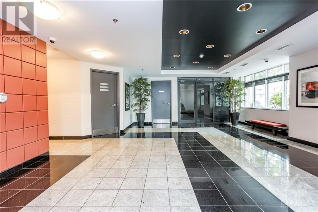 445 Laurier Avenue W Unit#1802, Ottawa, Ontario  K1R 0A2 - Photo 6 - 1362650