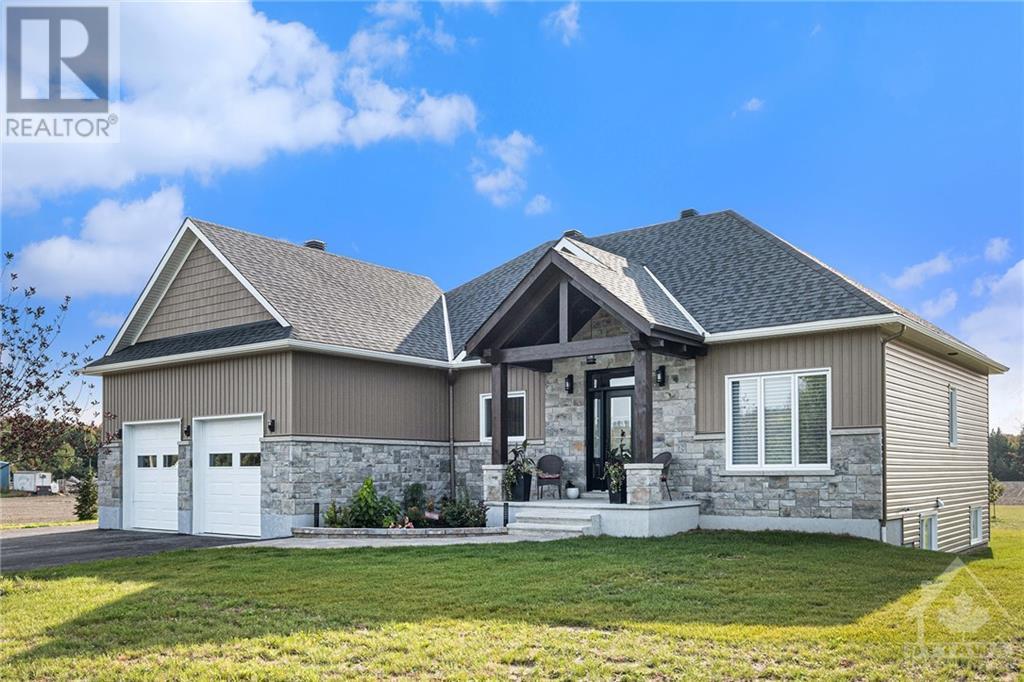 272 St Thomas Road, Vars, Ontario  K0A 3H0 - Photo 2 - 1362780