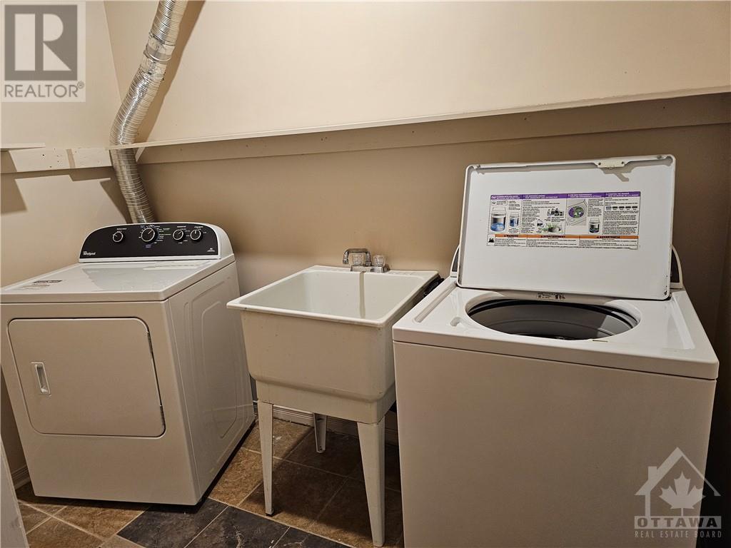 1 Marcasite Road, Ottawa, Ontario  K2L 4C5 - Photo 19 - 1362828