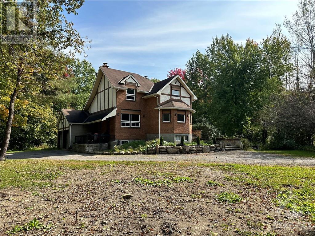 3301 9th Line Road, Ottawa, Ontario  K0A 2P0 - Photo 2 - 1360608