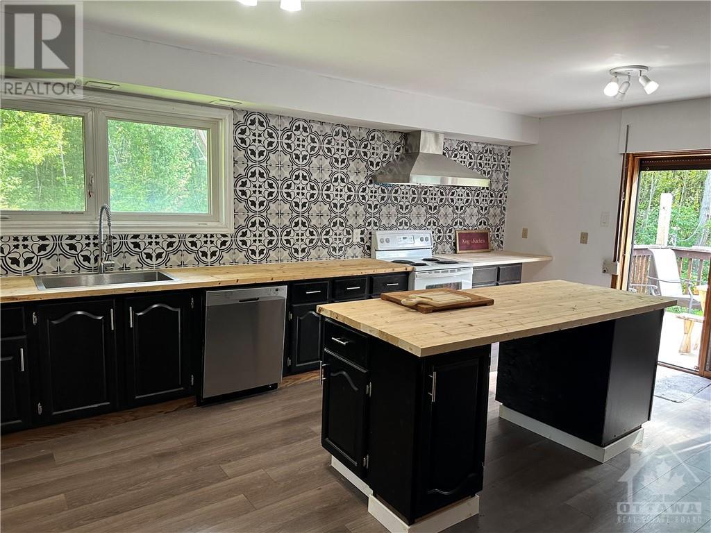 3301 9th Line Road, Ottawa, Ontario  K0A 2P0 - Photo 7 - 1360608