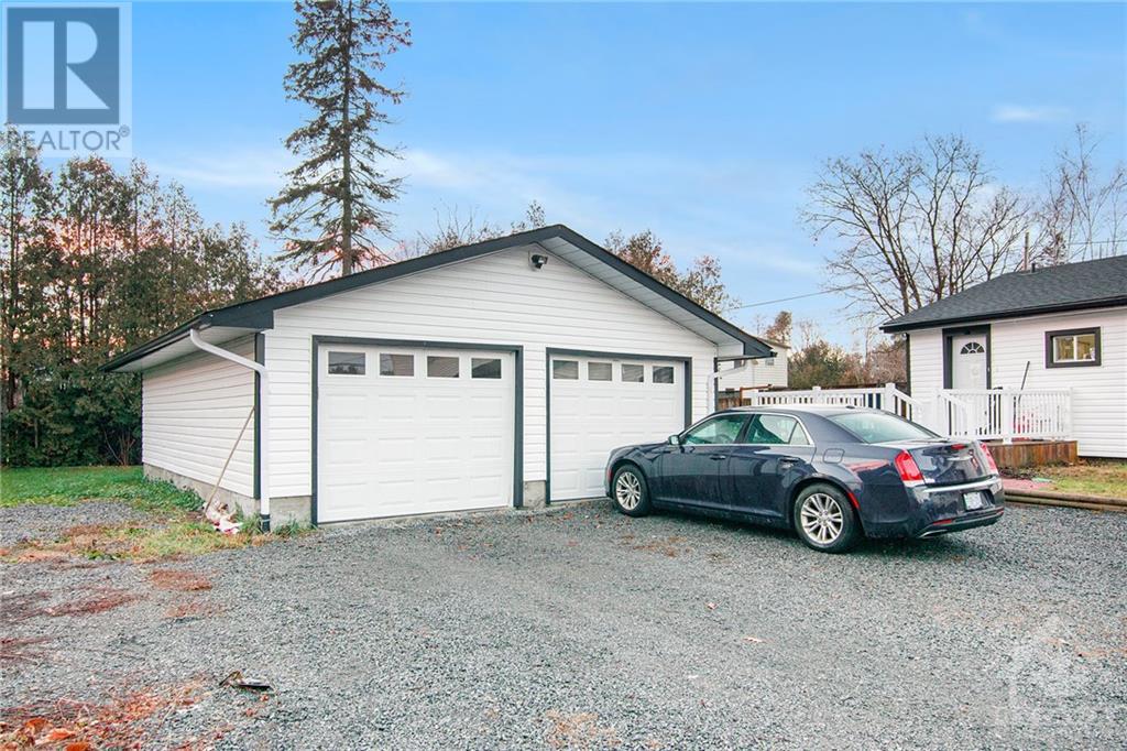 3274 York's Corners Road, Kenmore, Ontario  K0A 2G0 - Photo 2 - 1362821