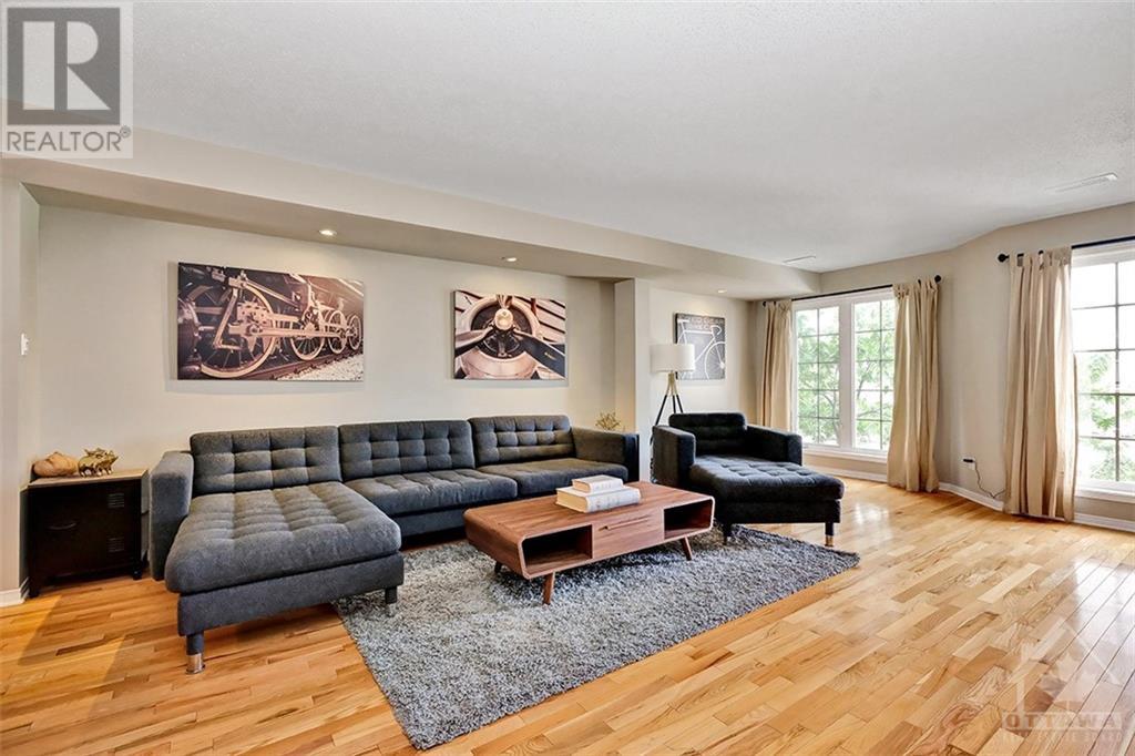 130 Berrigan Drive Unit#58, Ottawa, Ontario  K2J 0J3 - Photo 4 - 1363106