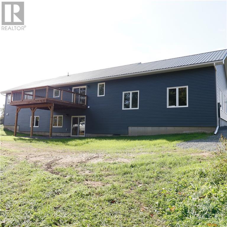 1079 Perth N Road, Westport, Ontario  K0G 1X0 - Photo 22 - 1362856
