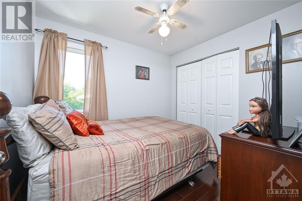 9 Centre Street, Jasper, Ontario  K0G 1G0 - Photo 14 - 1363067
