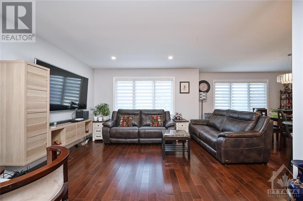 9 Centre Street, Jasper, Ontario  K0G 1G0 - Photo 6 - 1363067