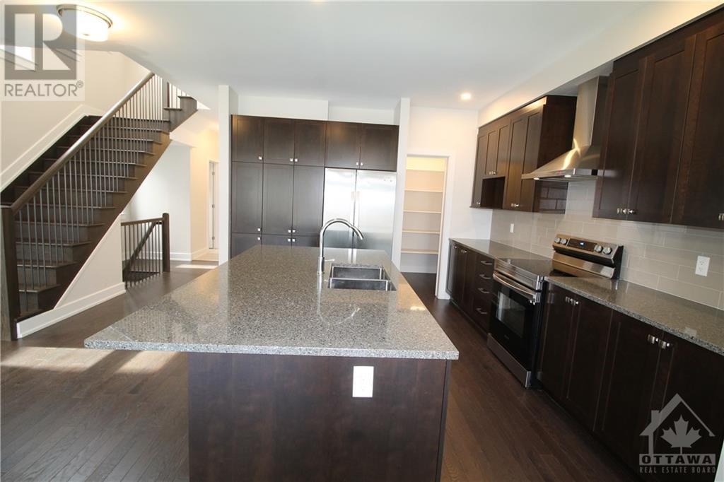 632 Moonflower Crescent, Ottawa, Ontario  K1T 0E6 - Photo 8 - 1359769