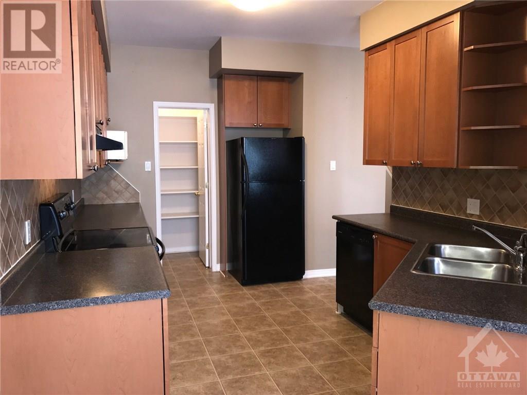 3628 Downpatrick Road, Ottawa, Ontario  K1V 8Y9 - Photo 10 - 1363249