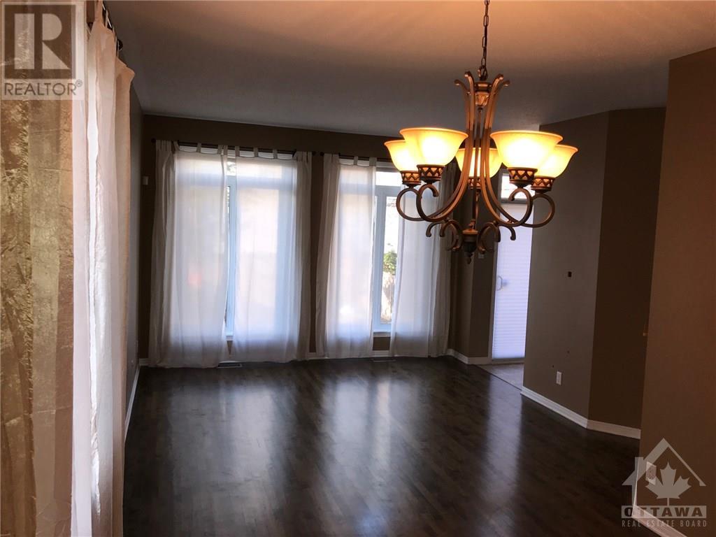 3628 Downpatrick Road, Ottawa, Ontario  K1V 8Y9 - Photo 3 - 1363249