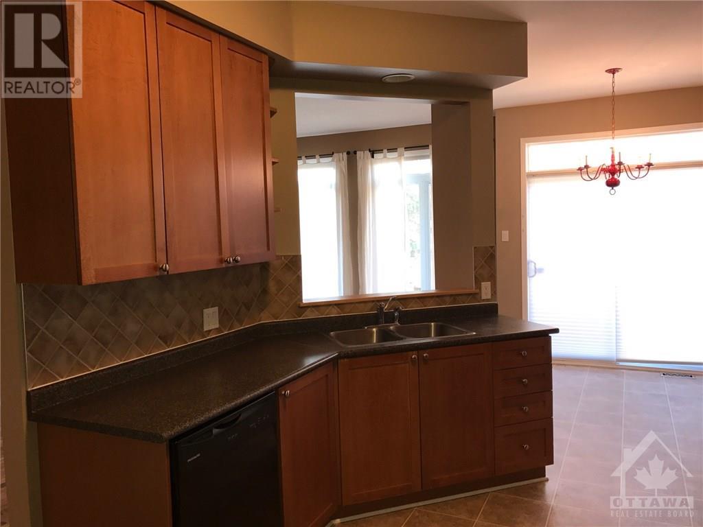 3628 Downpatrick Road, Ottawa, Ontario  K1V 8Y9 - Photo 6 - 1363249